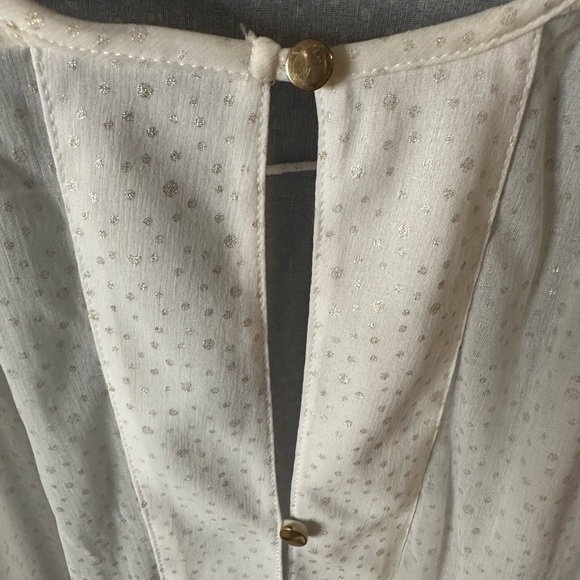 Jennifer Lopez Cream Blouse With Gold Dots Size Large - Picture 4 of 5